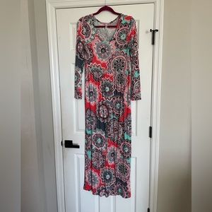 Women’s Long Sleeve Maxi Dress WITH POCKETS!  by VIISHOW | Size: L Worn Once.